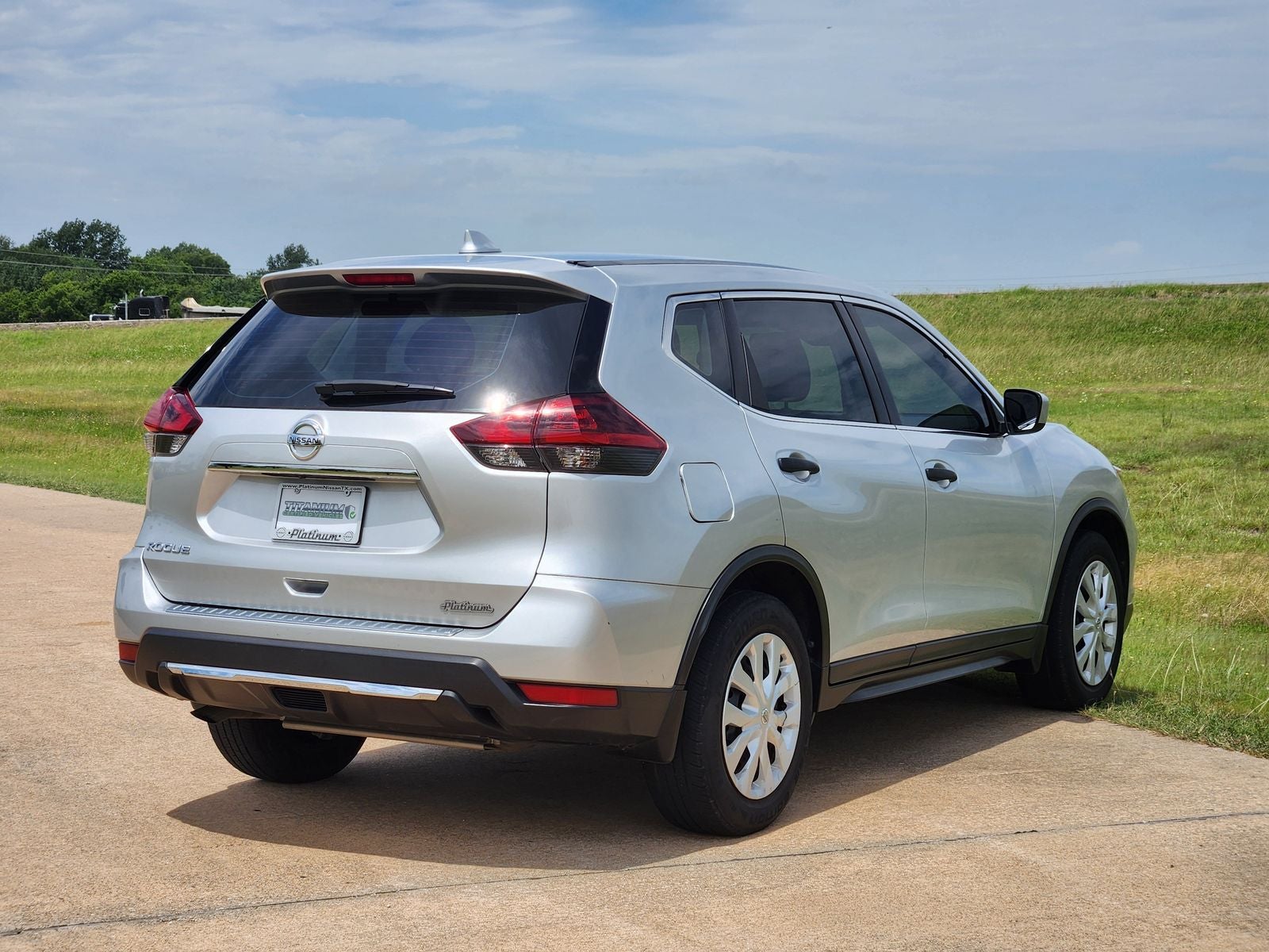 2019 Nissan Rogue S