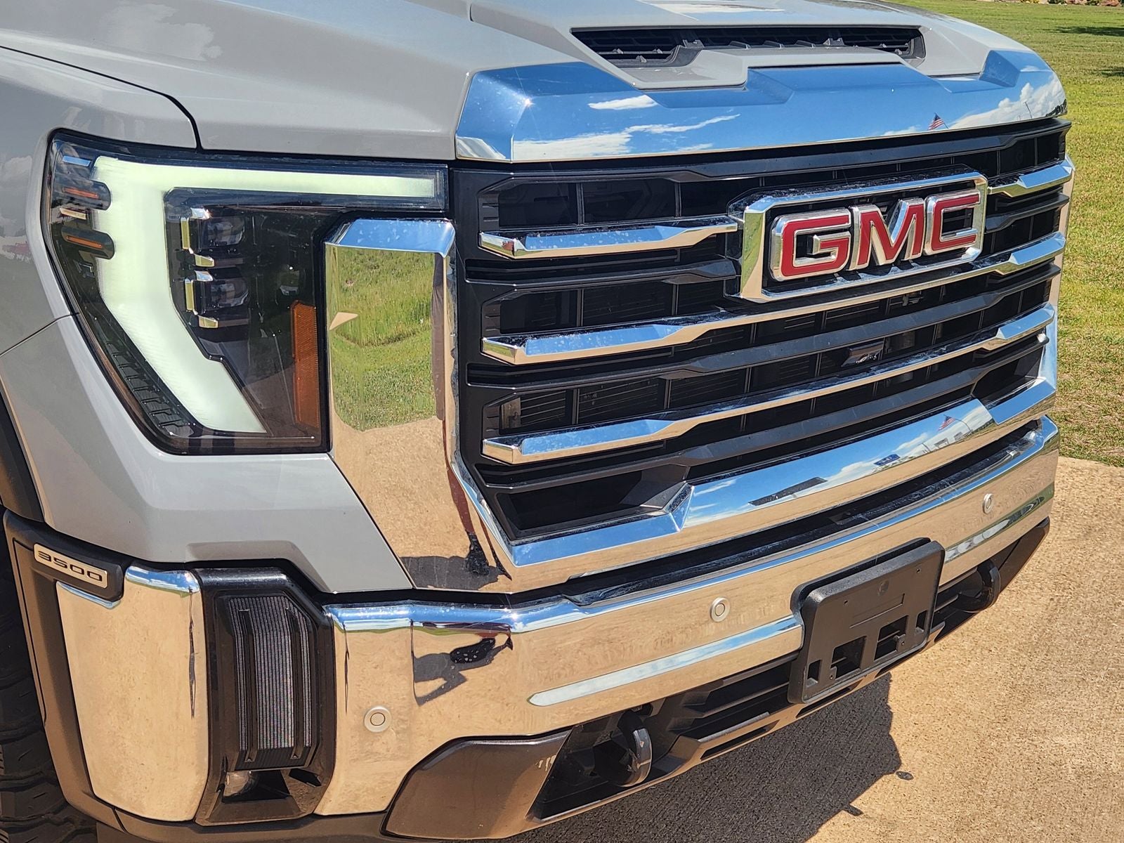 2024 GMC Sierra 3500HD SLT