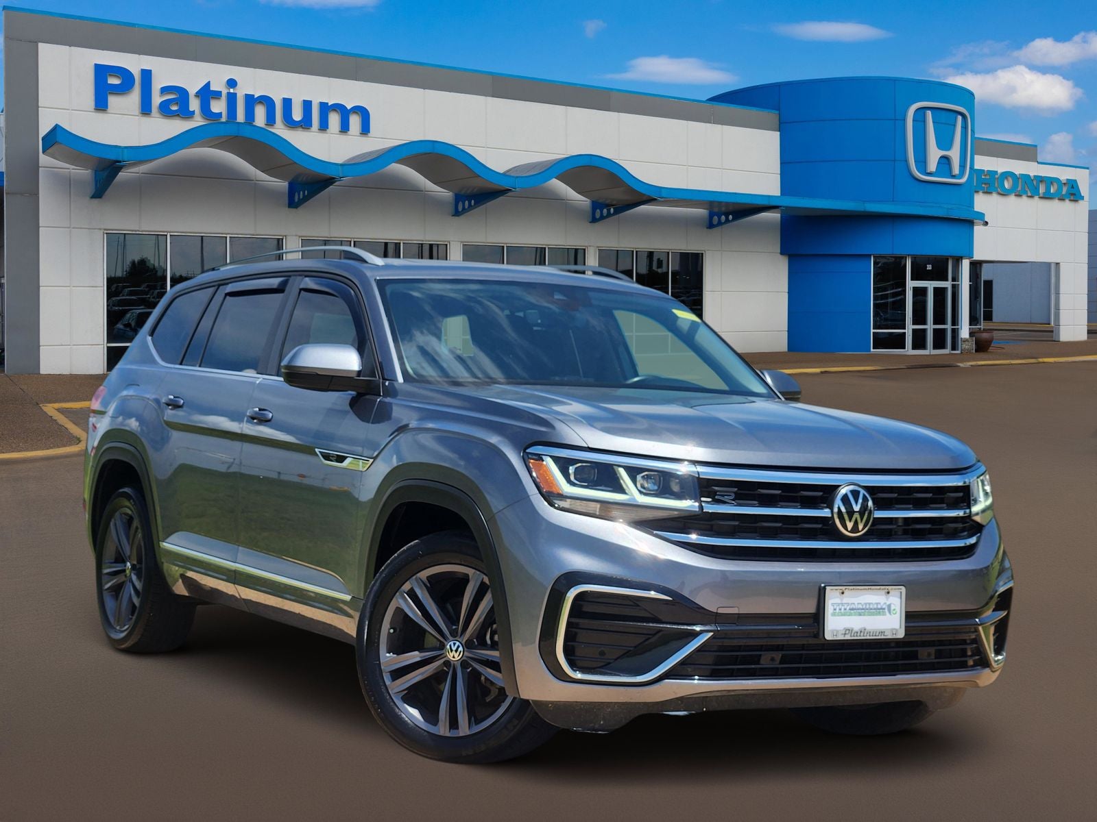 2022 Volkswagen Atlas 3.6L V6 SEL R-Line