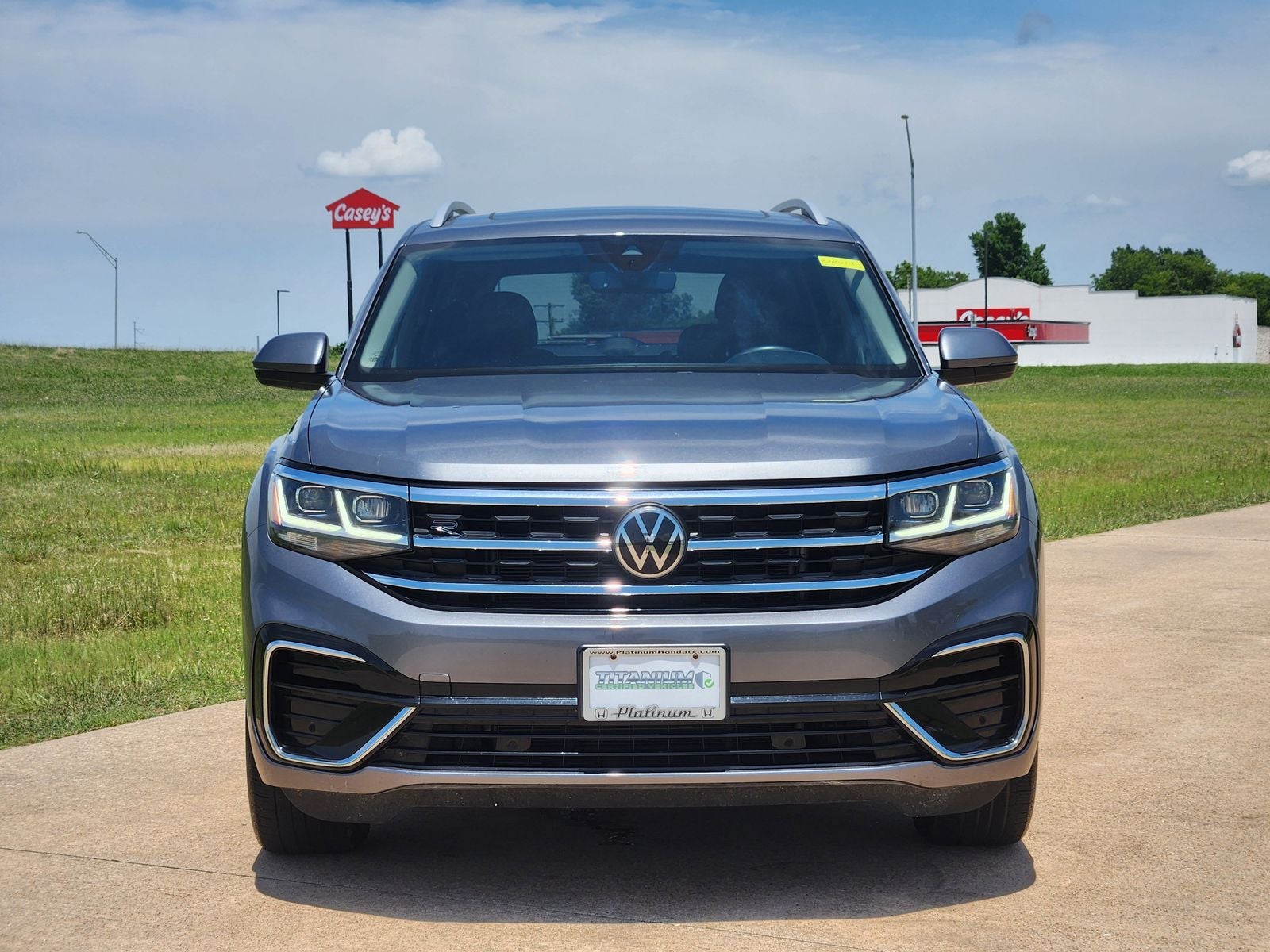 2022 Volkswagen Atlas 3.6L V6 SEL R-Line