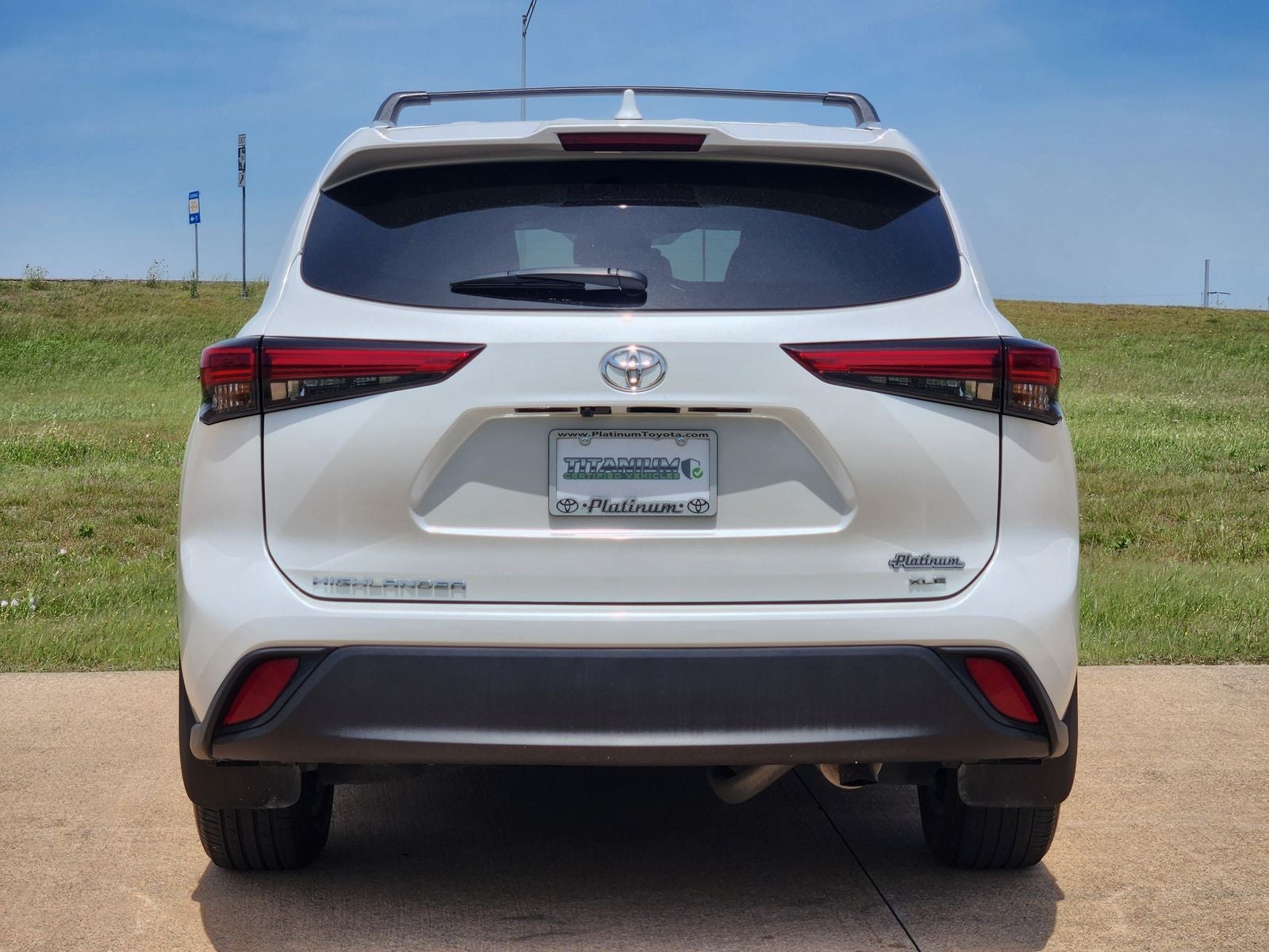 2023 Toyota Highlander XLE