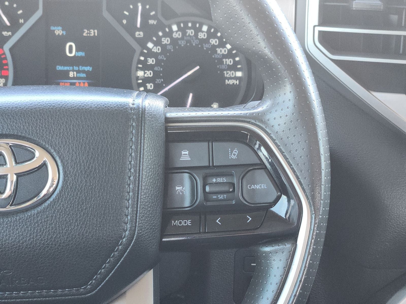 2022 Toyota Tundra SR5