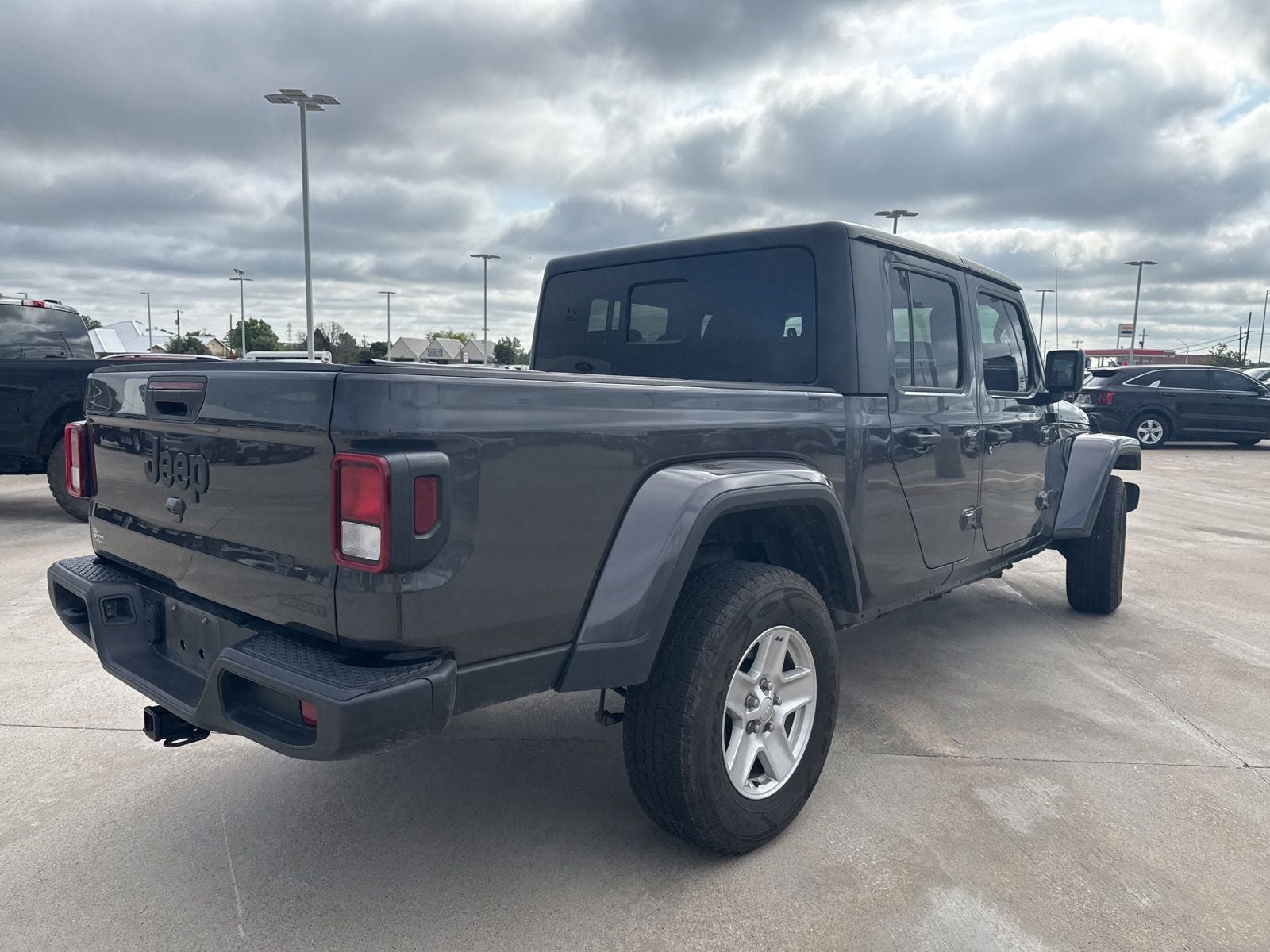 2020 Jeep Gladiator Sport