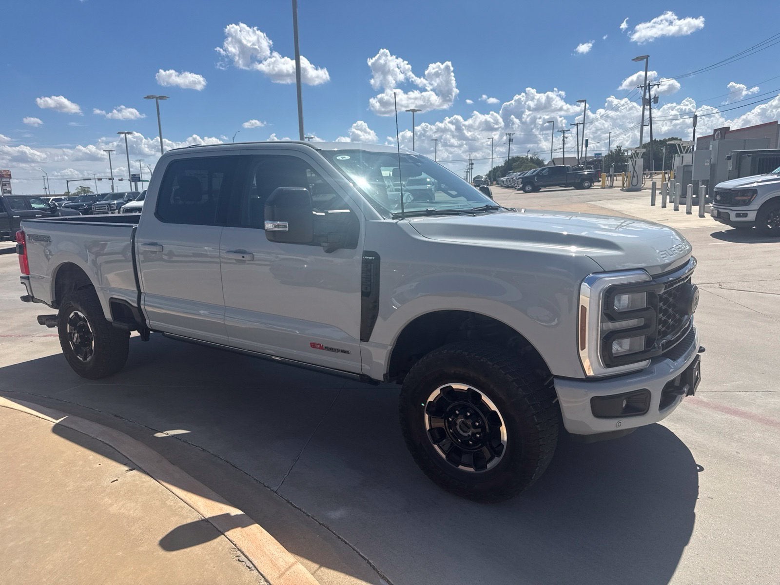 2025 Ford F-250SD Lariat