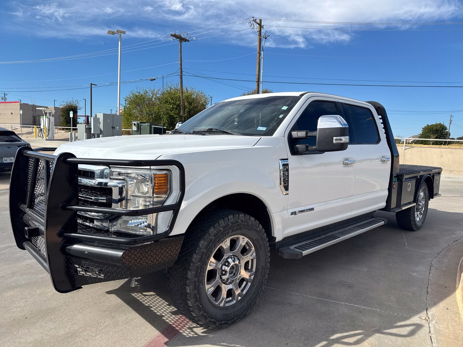 2022 Ford F-350SD Lariat