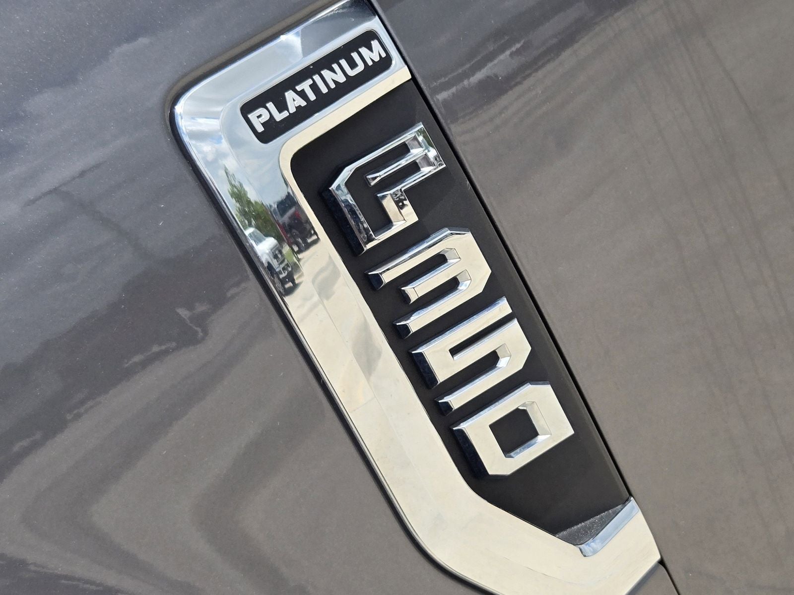 2022 Ford F-350SD Platinum