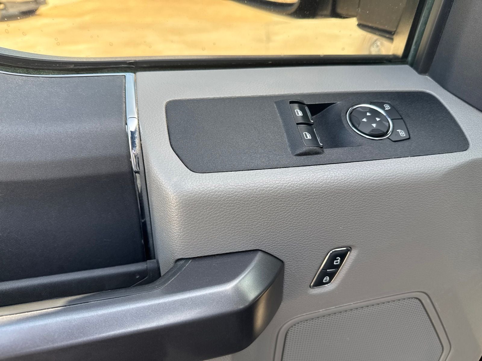 2022 Ford F-350SD XLT