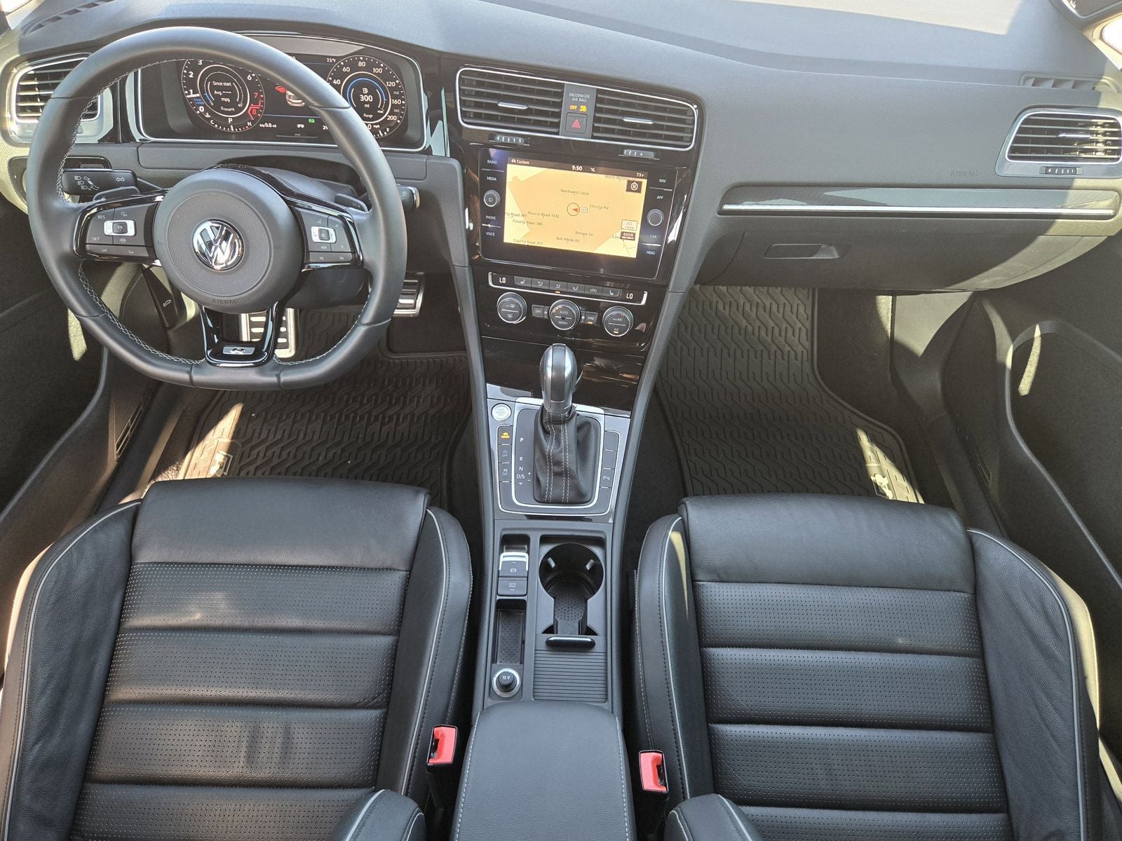 2019 Volkswagen Golf R DCC & Navigation 4Motion