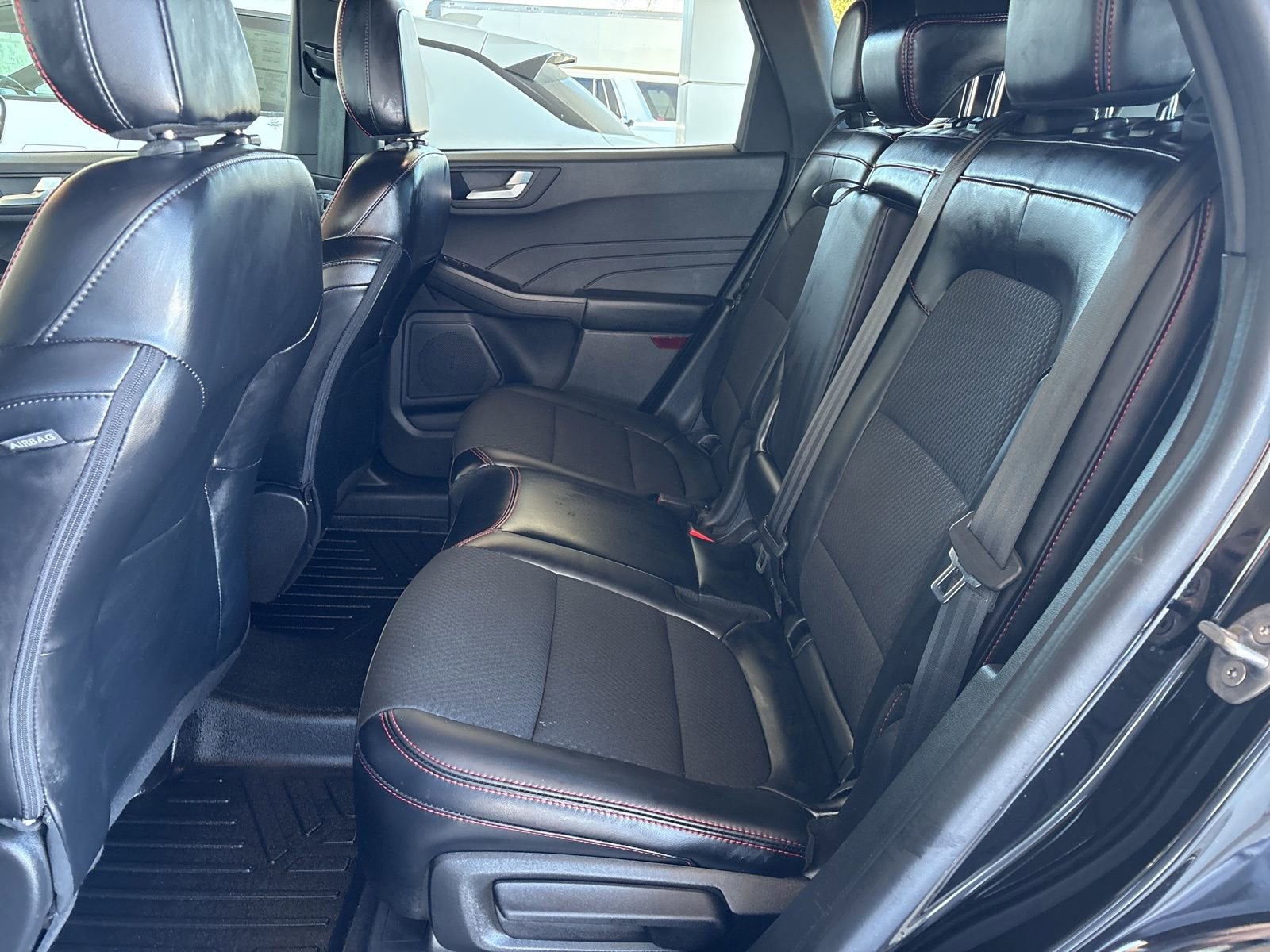 2023 Ford Escape ST-Line Elite