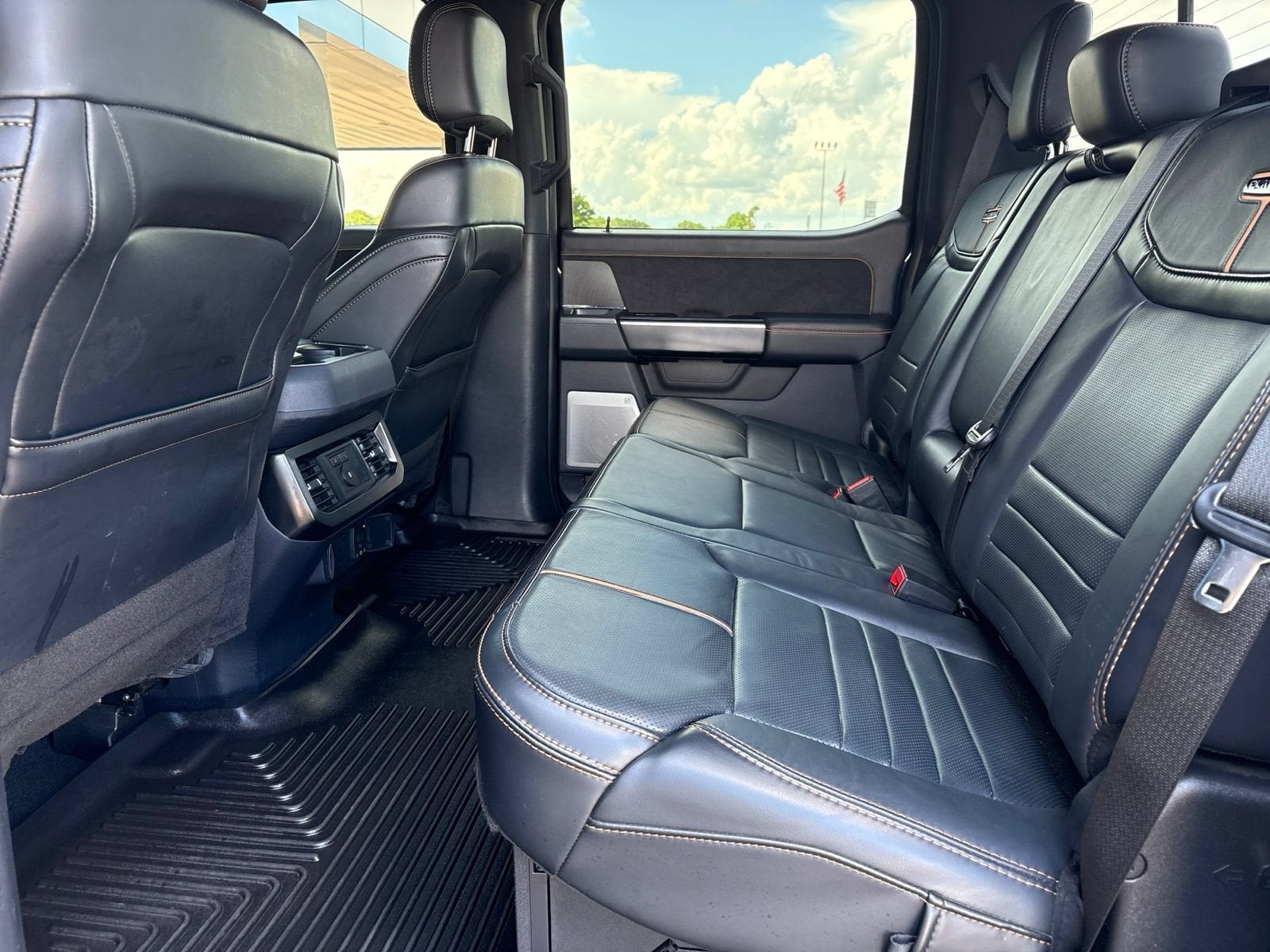 2023 Ford F-250 Platinum