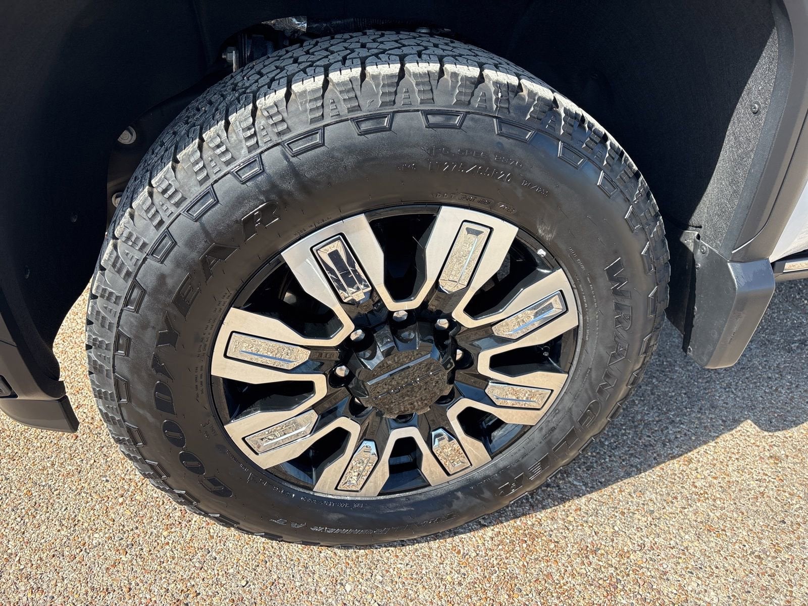 2024 GMC Sierra 2500 HD Denali