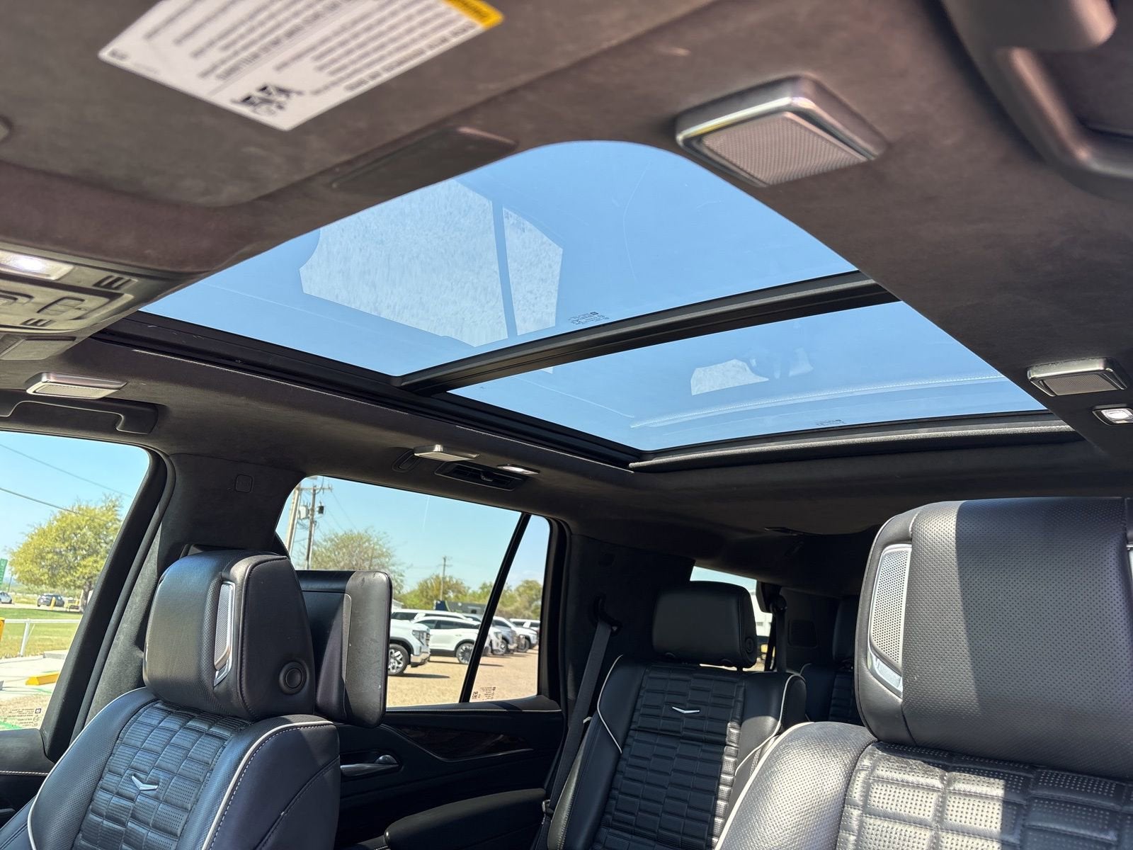 2022 Cadillac Escalade Sport Platinum