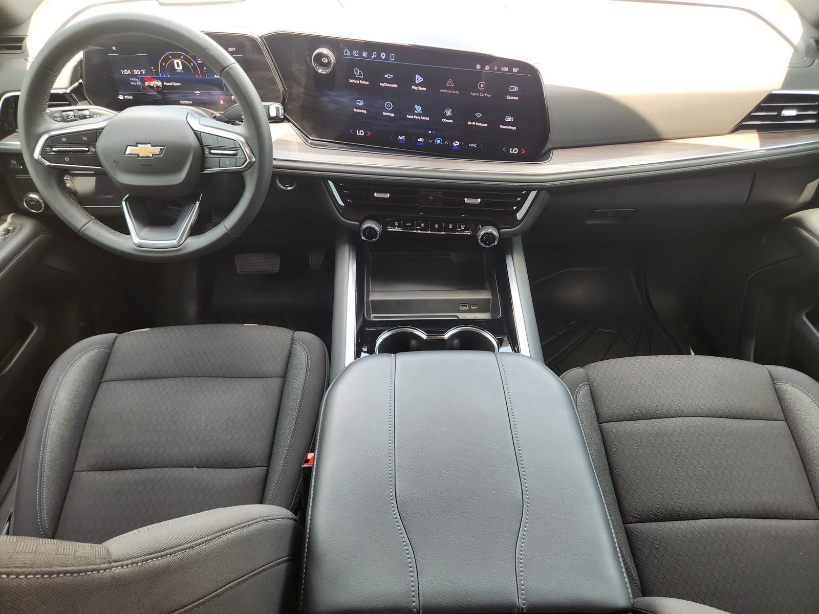 2025 Chevrolet Tahoe LS