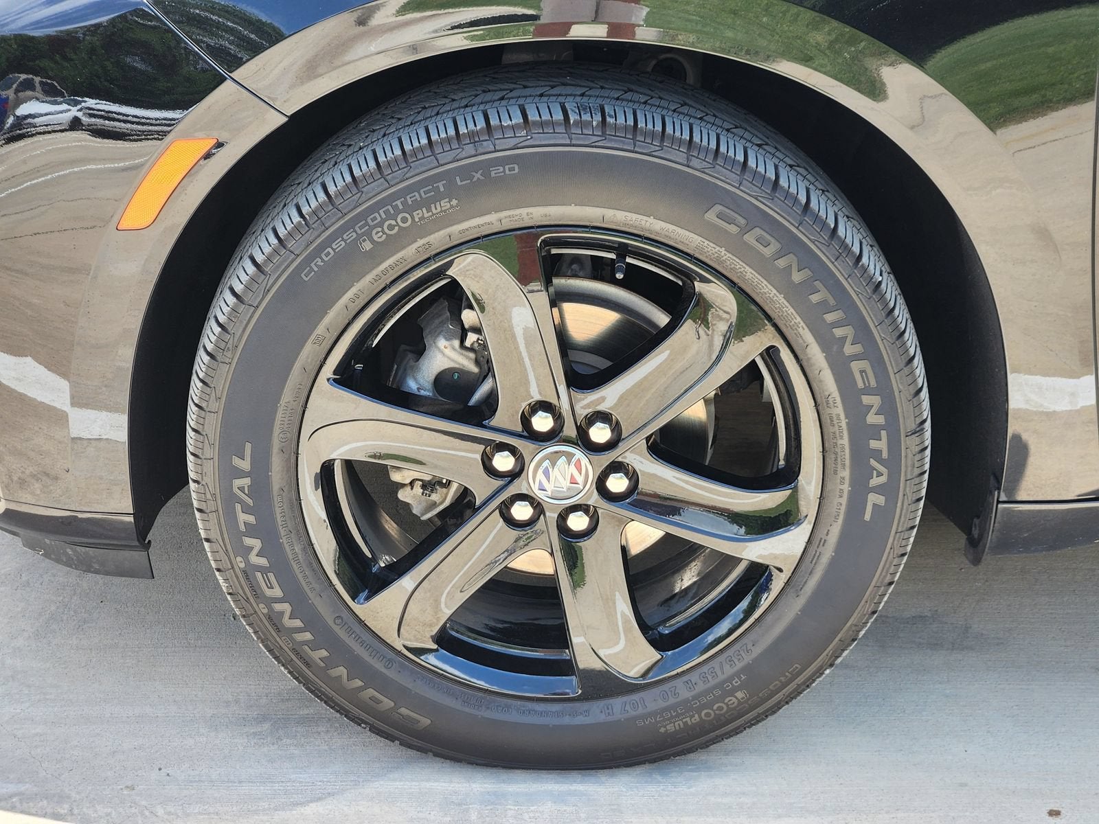 2024 Buick Enclave Essence