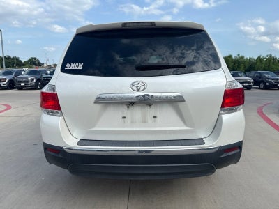 2013 Toyota Highlander Base