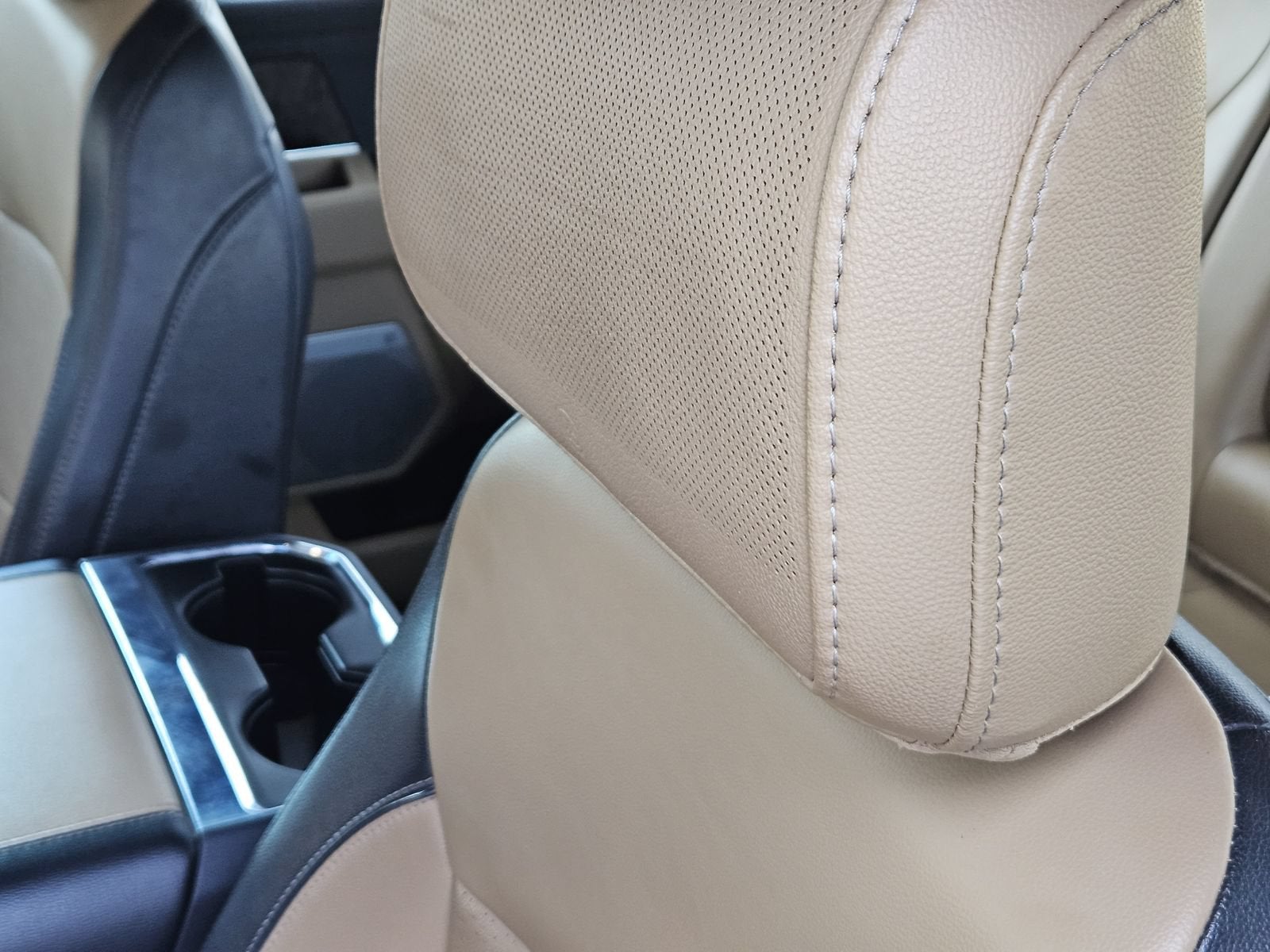 2023 Ford F-350 LARIAT