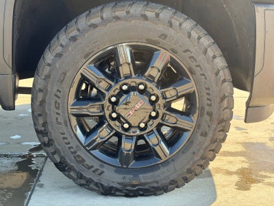 2024 GMC Sierra 2500 HD AT4