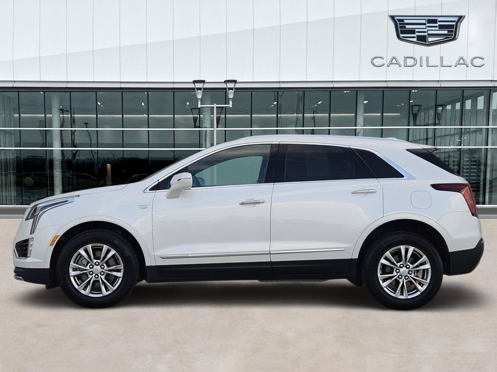 2020 Cadillac XT5 Premium Luxury FWD