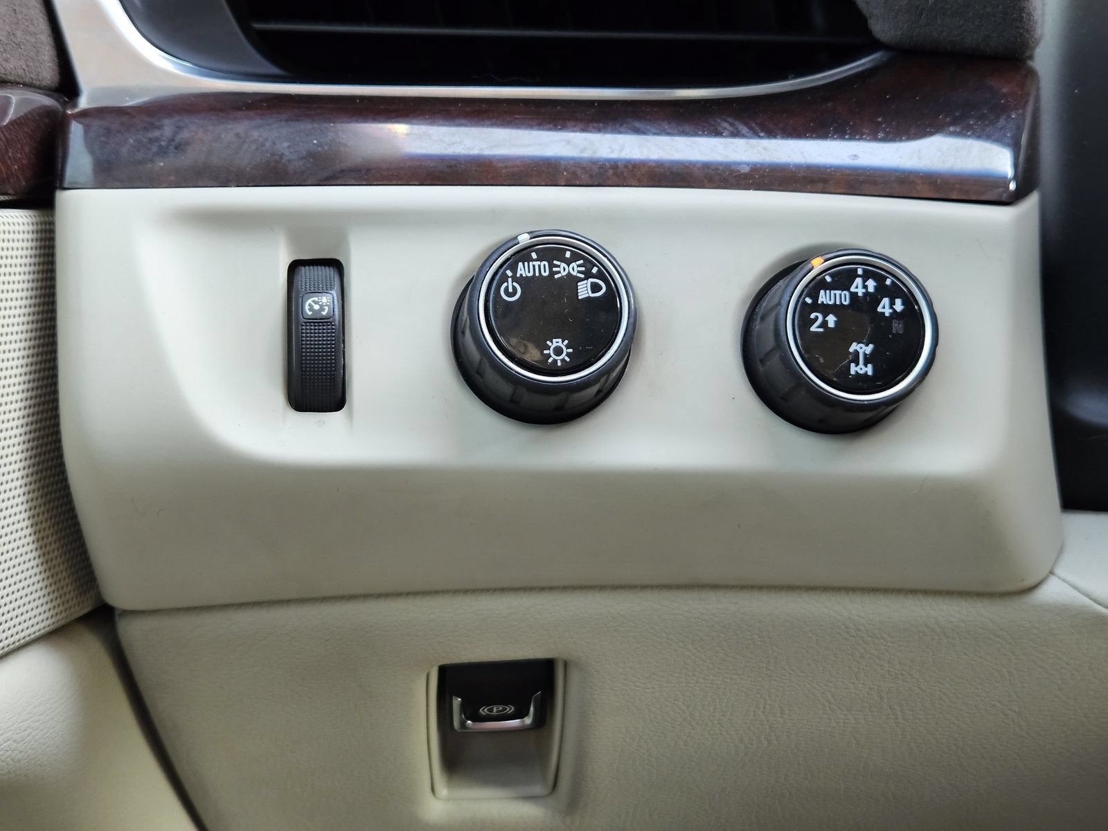 2016 Cadillac Escalade Premium Collection