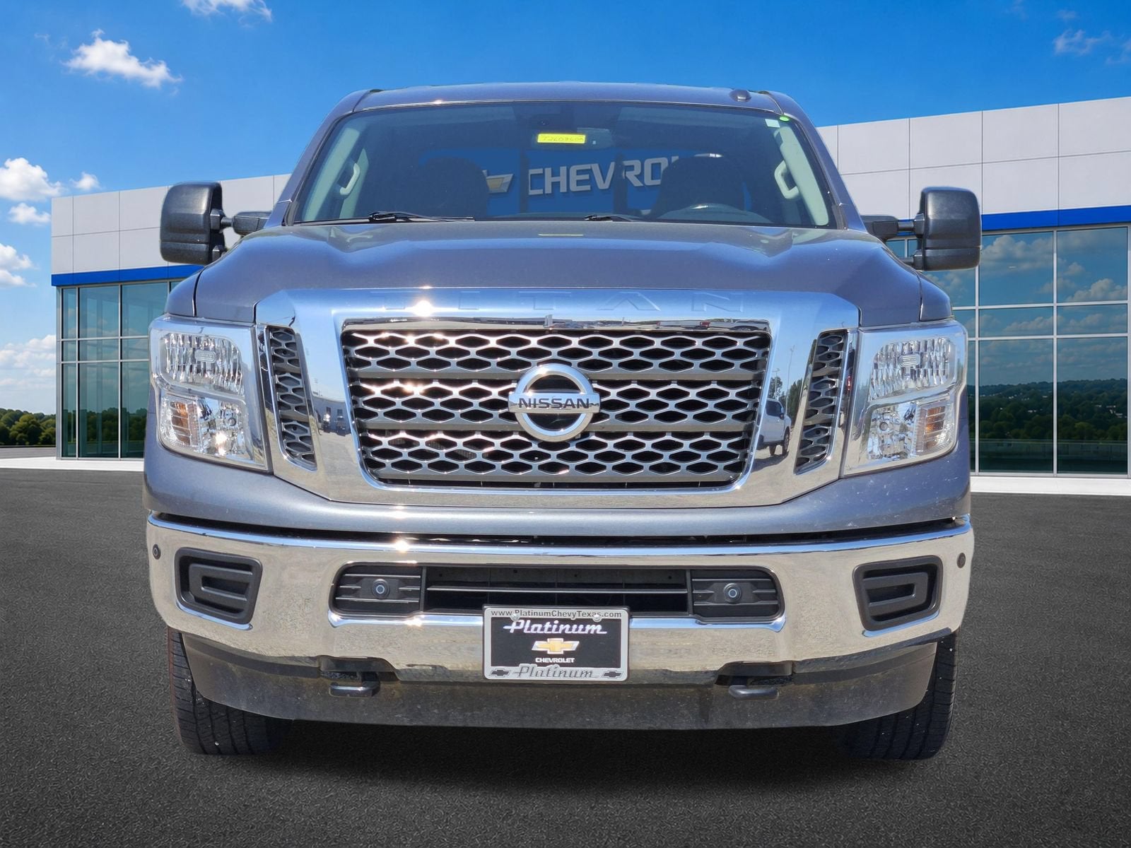 2018 Nissan TITAN XD SV Gas