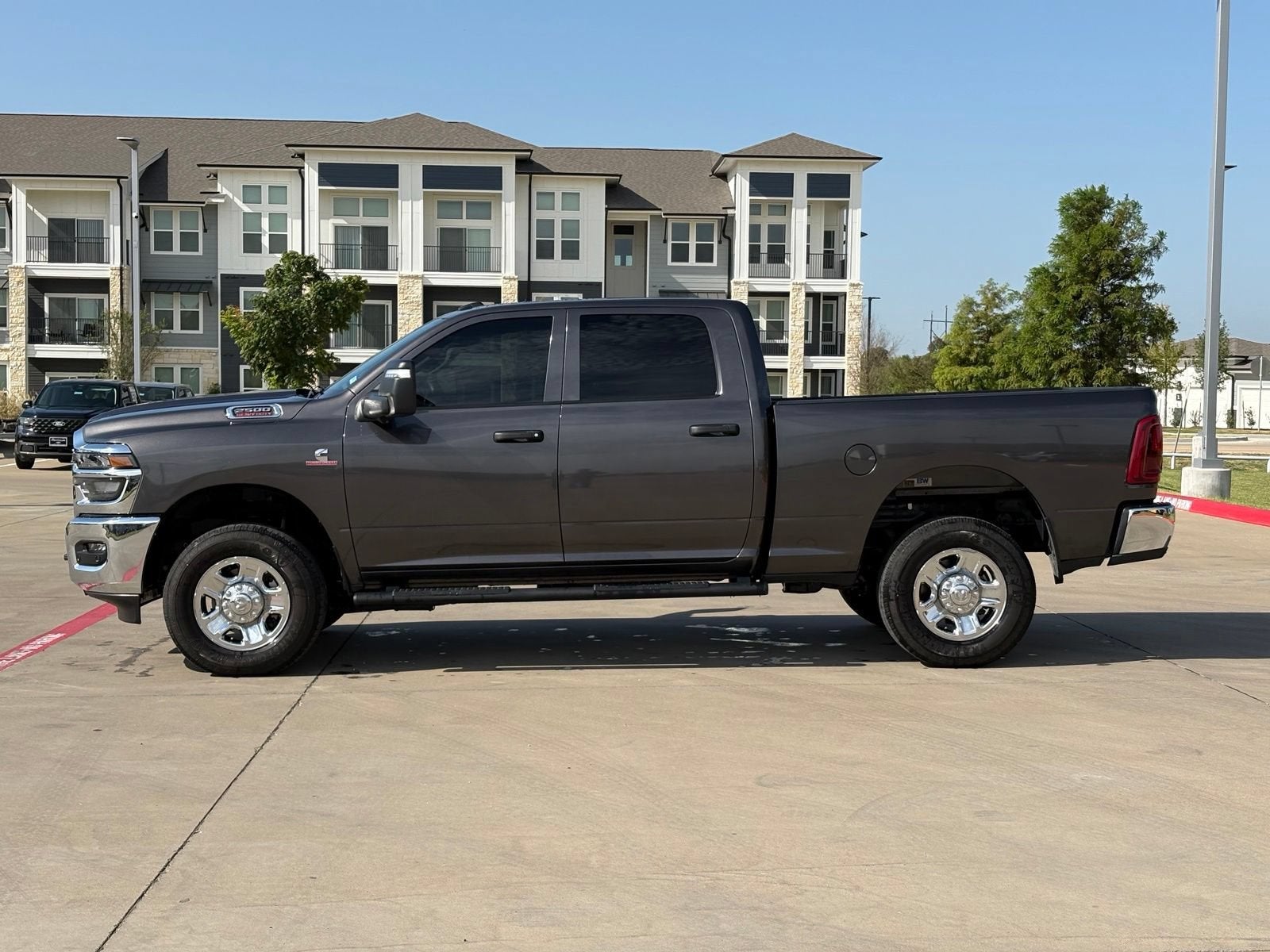 2025 RAM 2500 Tradesman Crew Cab 4x4 6'4" Box