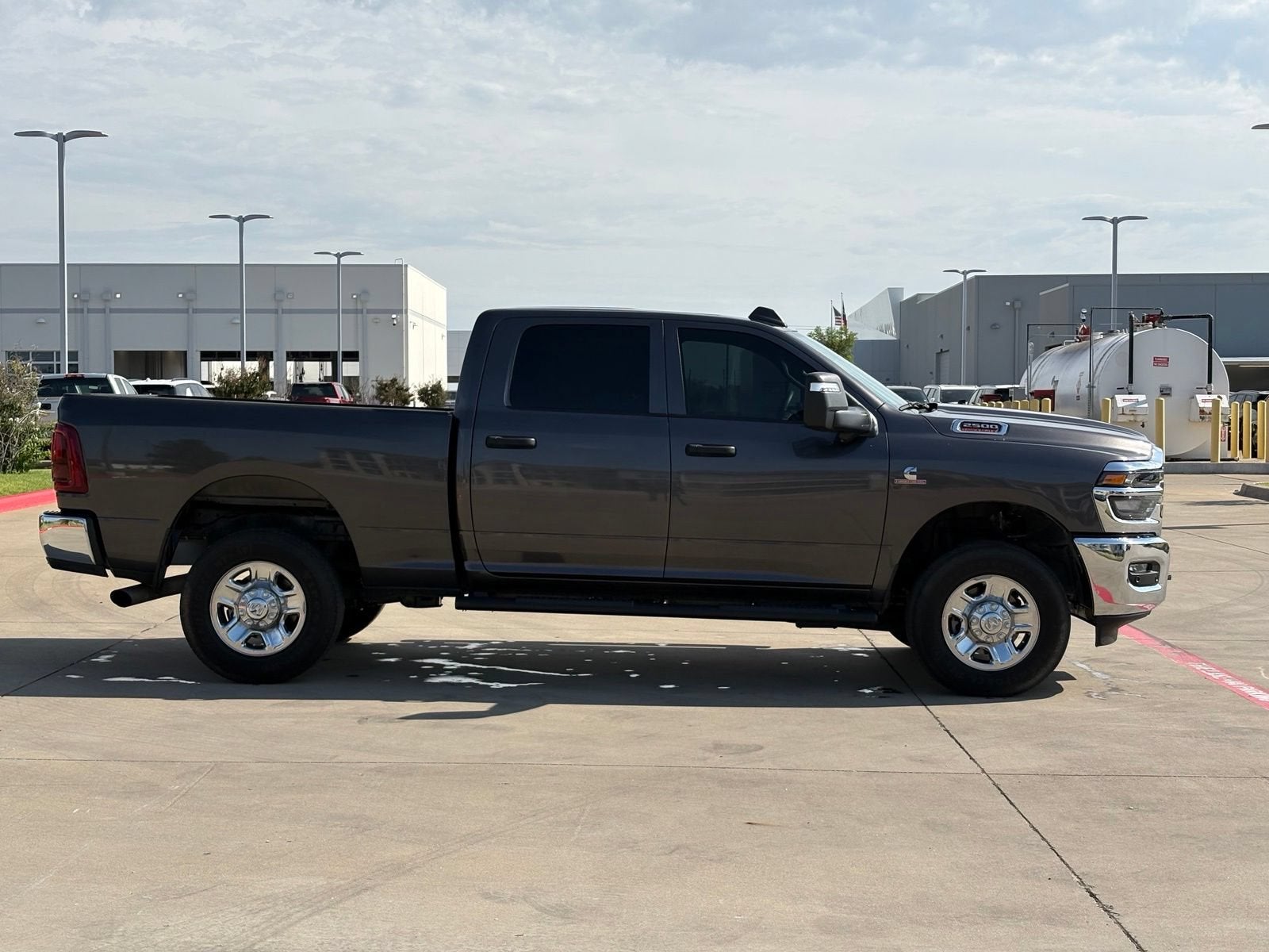 2025 RAM 2500 Tradesman Crew Cab 4x4 6'4" Box
