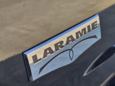 2018 RAM 2500 Laramie Crew Cab 4x4 6'4" Box