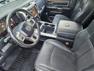 2018 RAM 2500 Laramie Crew Cab 4x4 6'4" Box