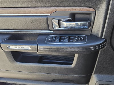 2018 RAM 2500 Laramie Crew Cab 4x4 6'4" Box