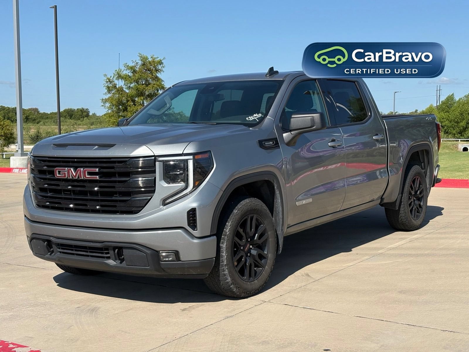 2024 GMC Sierra 1500 Elevation