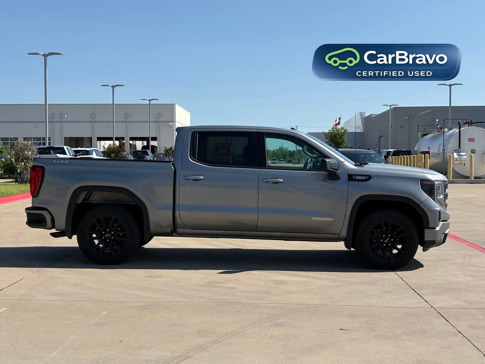 2024 GMC Sierra 1500 Elevation
