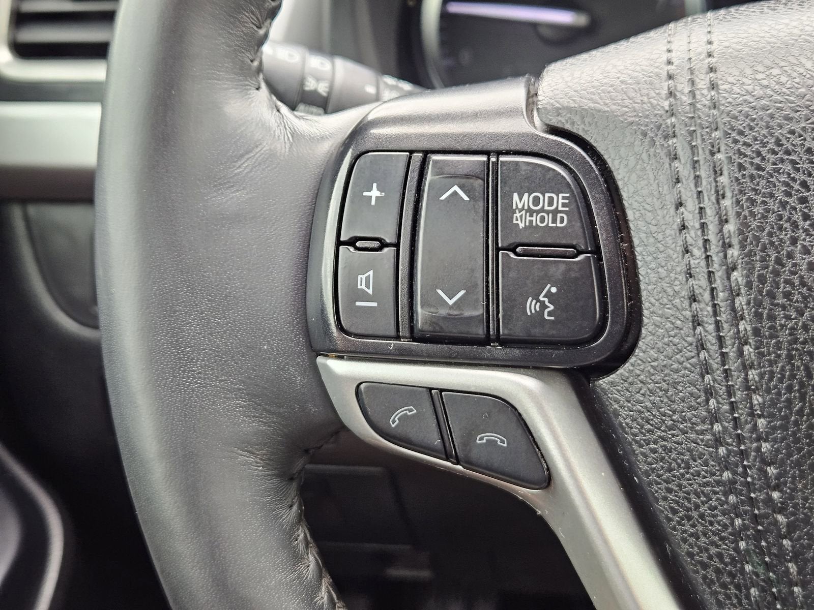 2019 Toyota Highlander Limited Platinum