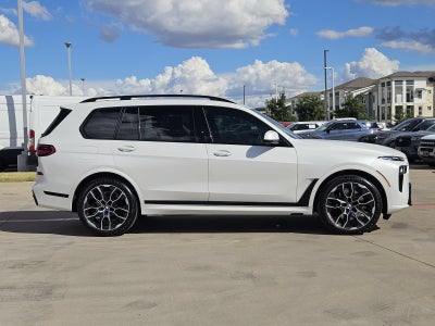 2027 BMW X7 xDrive40i