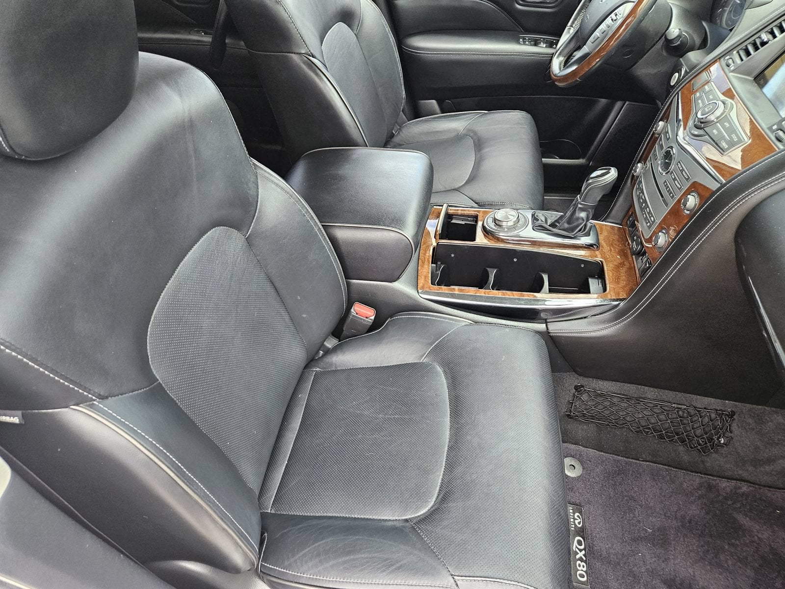 2019 INFINITI QX80 LUXE