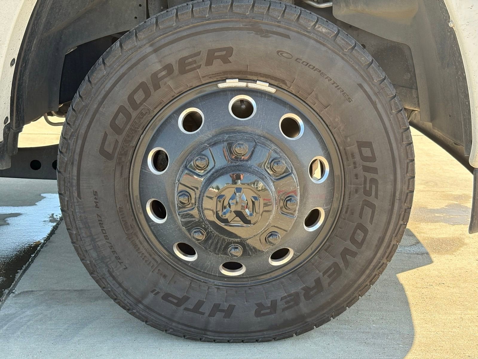 2022 RAM 3500 Laramie Crew Cab 4x4 8' Box