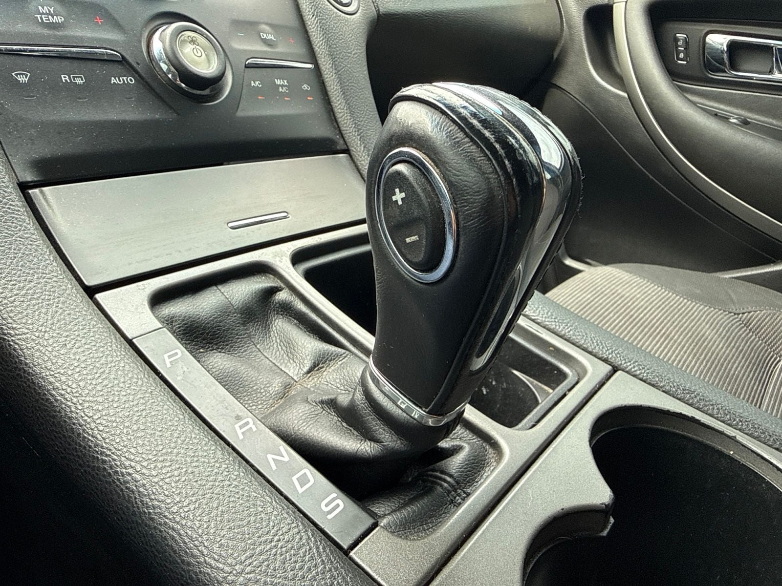 2019 Ford Taurus SEL