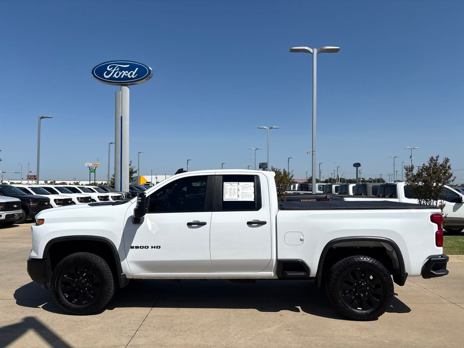 2024 Chevrolet Silverado 2500HD Custom