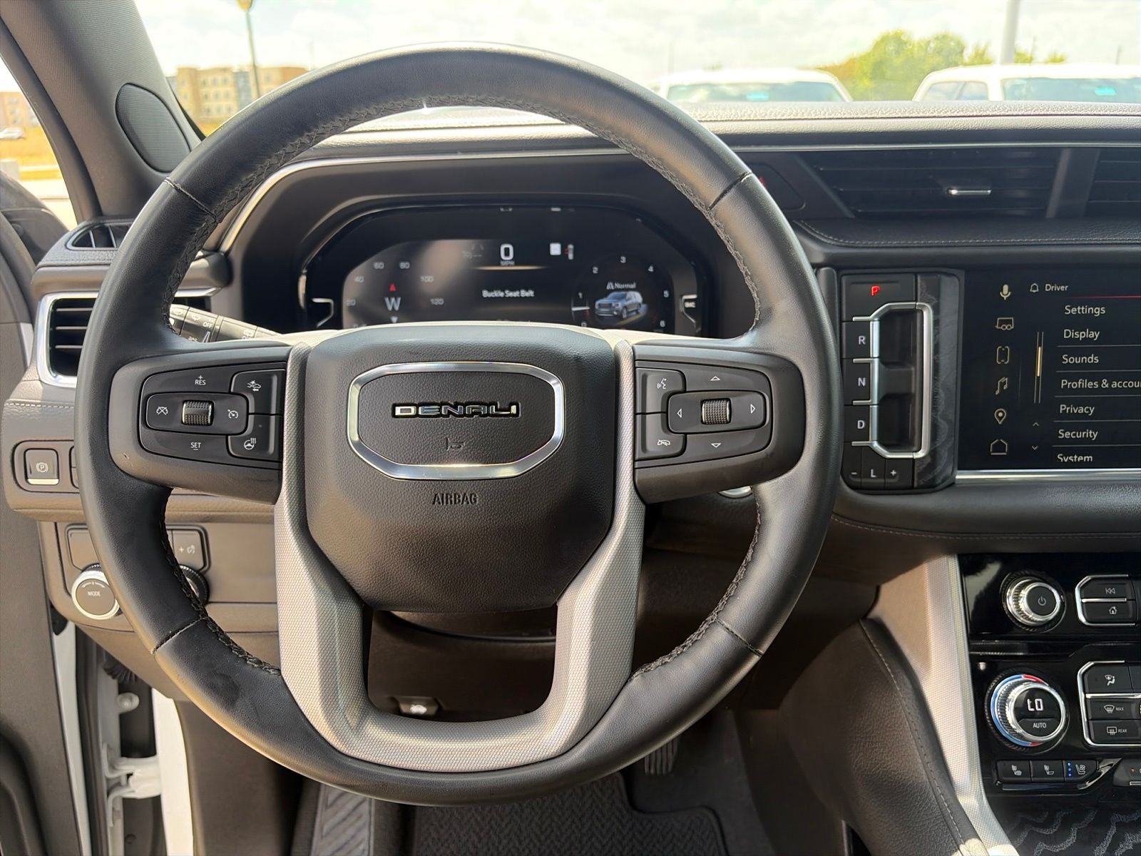 2023 GMC Yukon XL Denali
