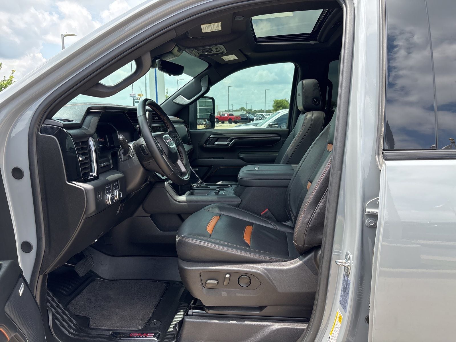 2024 GMC Sierra 2500HD AT4