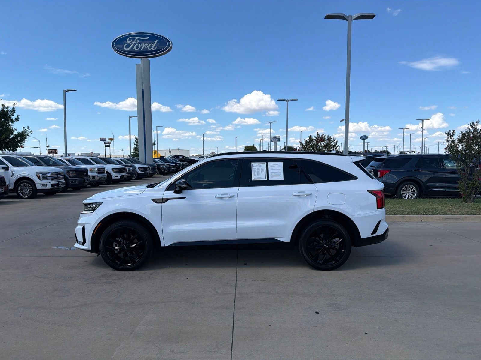 2023 Kia Sorento SX