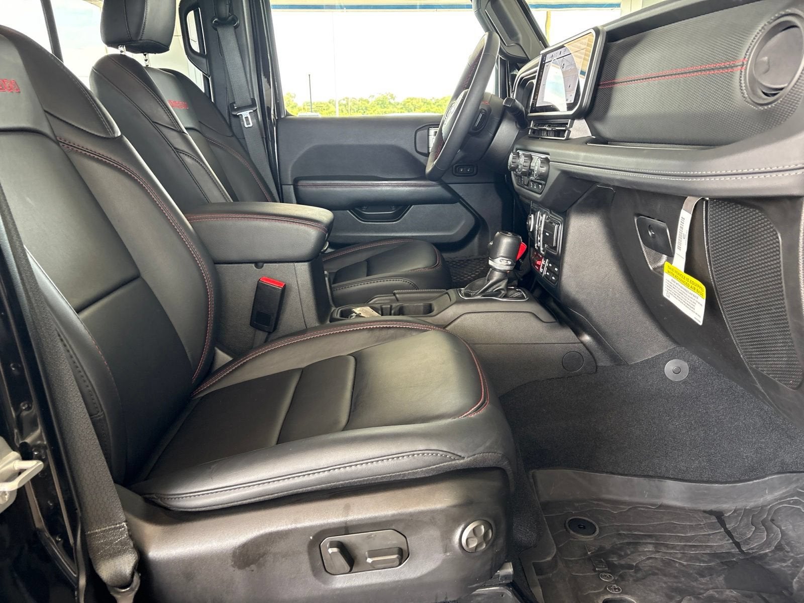 2024 Jeep Wrangler 4-Door Recon 4x4